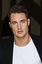 Alexander Dreymon