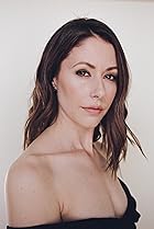 Amanda Crew