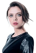 Bel Powley