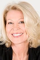 Leslie Easterbrook