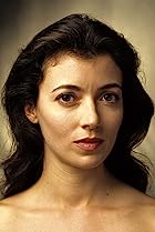 Mia Sara