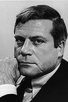 Oliver Reed